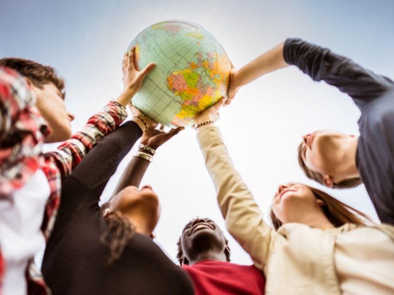 Advice on organising a virtual international student get-together