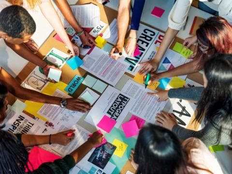 Design thinking can be used in universities and by academics to help bring about new approaches to working in teams