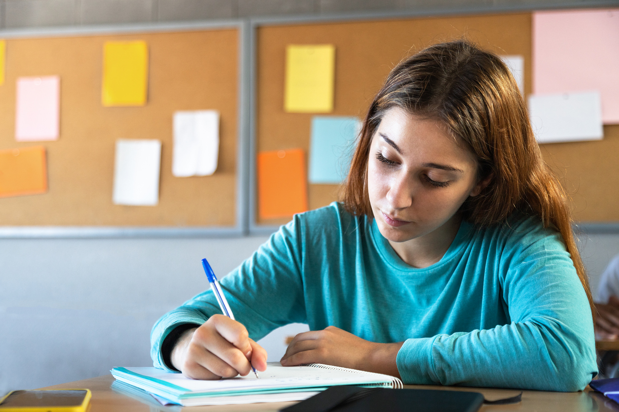 Student writing Ucas statement