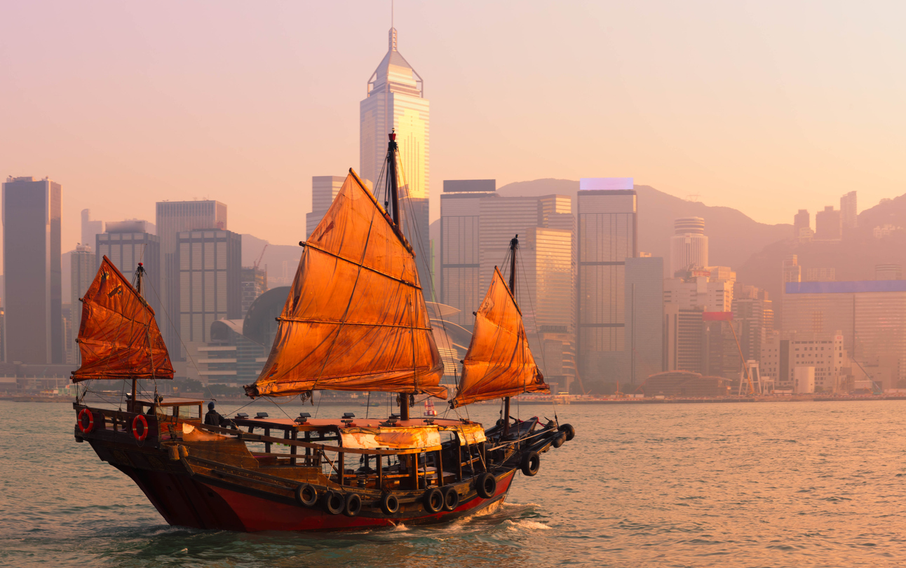 Hong Kong skyline, with dhow