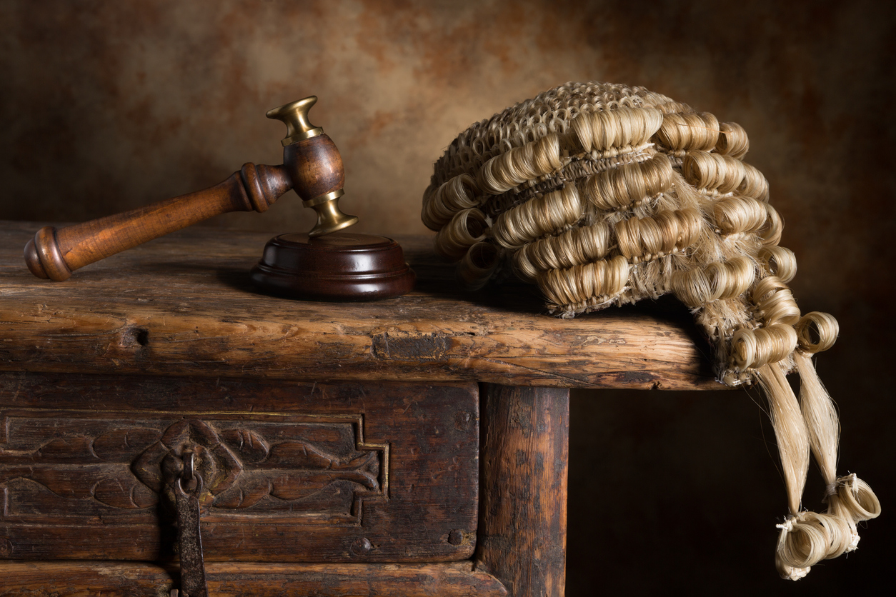 Barrister's wig and judge's gavel