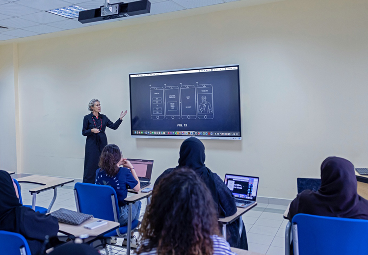 HearMe is an AI-powered multilingual sign language translation app 