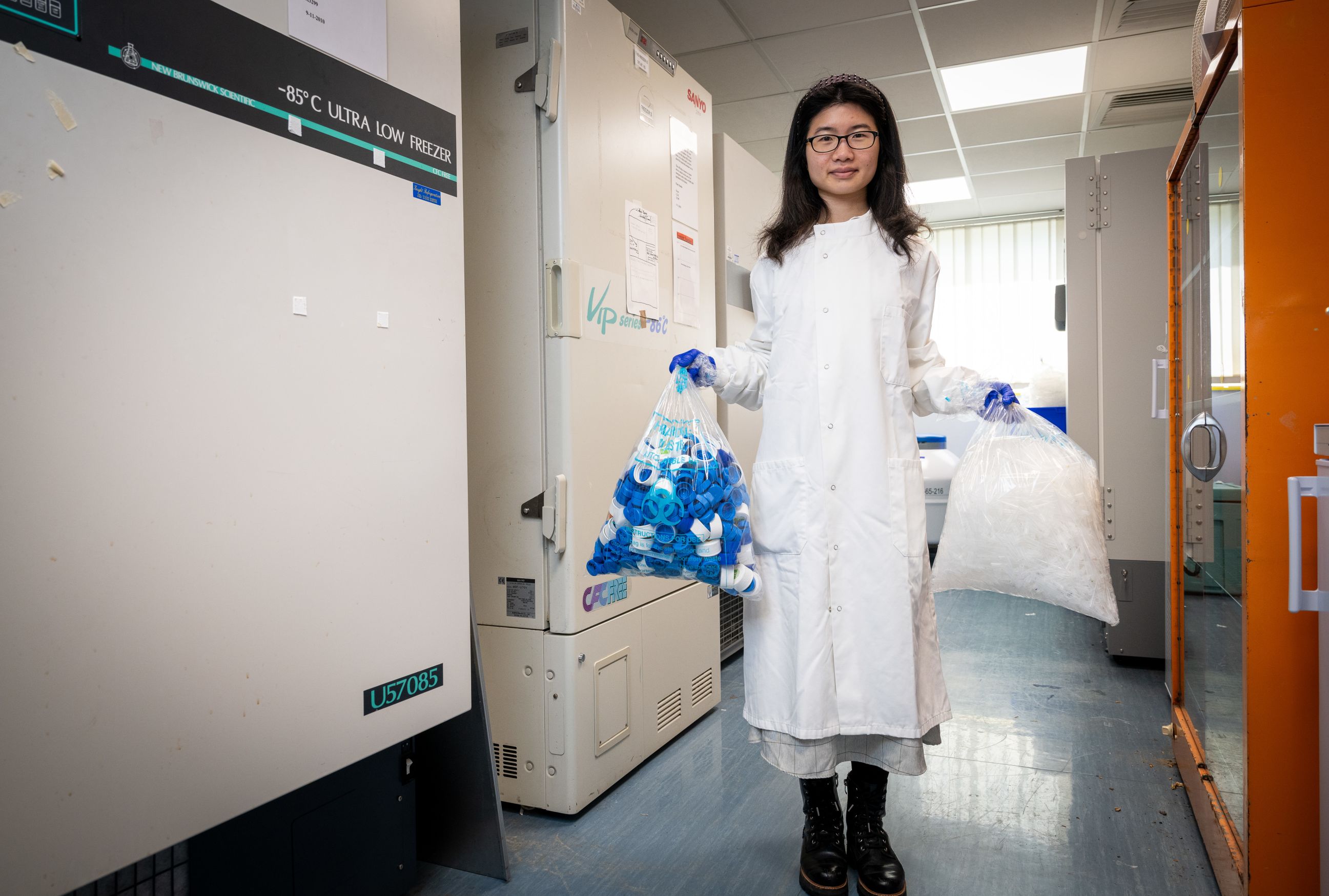 30813-0316-2593x1748