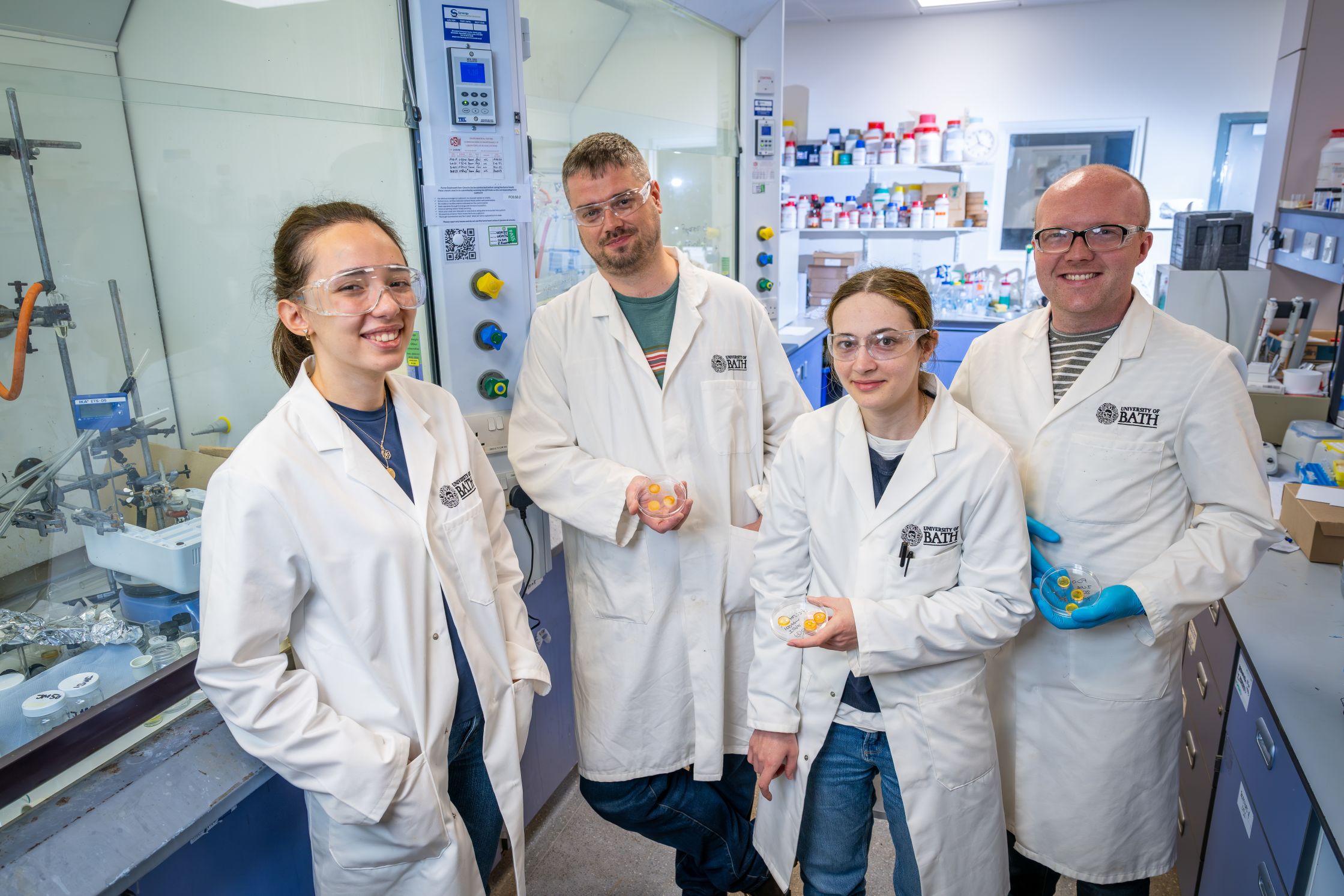 31096-0017-2239x1493