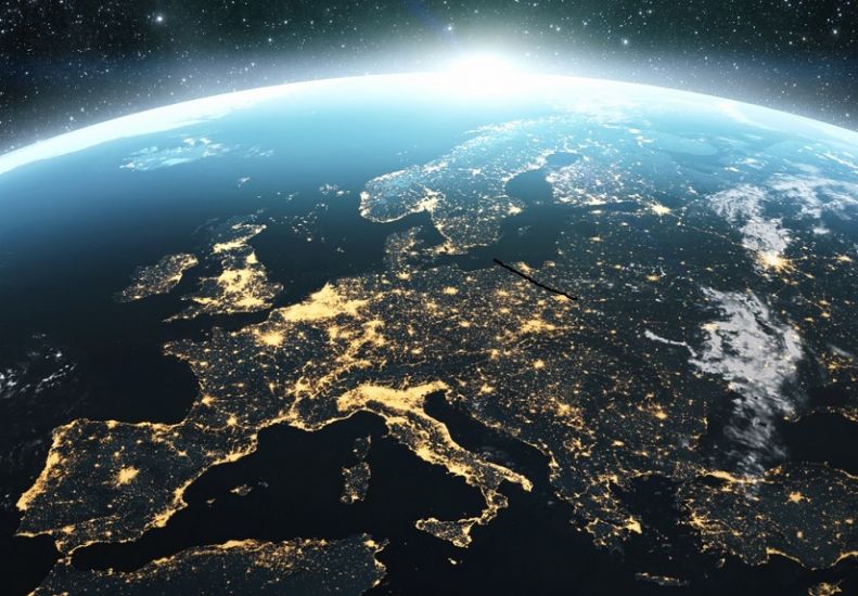 The sun rising over Europe, symbolising Horizon Europe