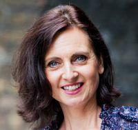 Sarah Niblock's avatar