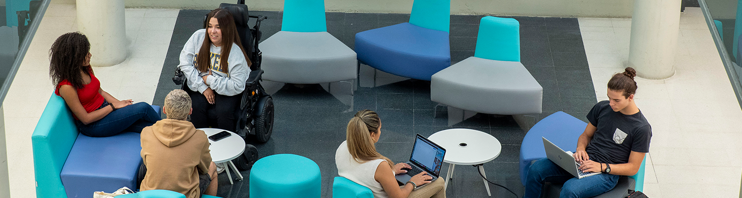 UAB students on campus