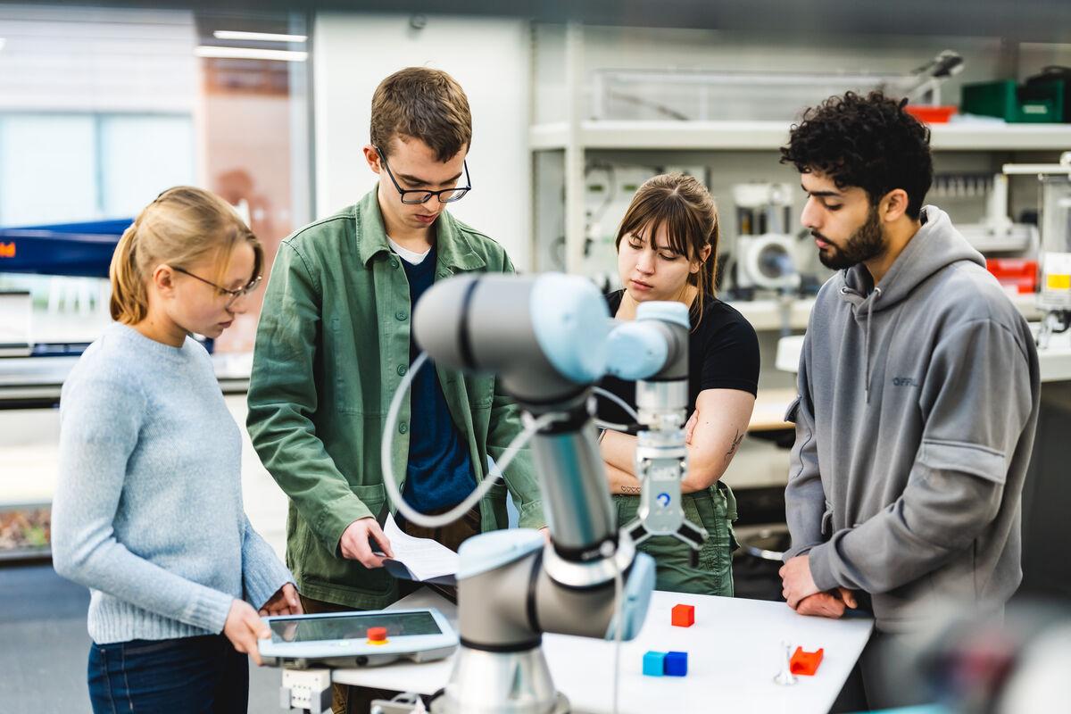 Engineering Robotics