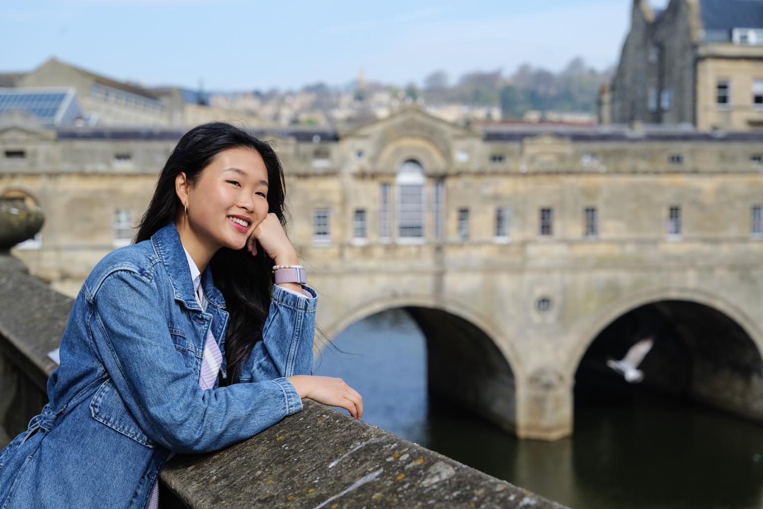 Student Pulteney Bridge Bath