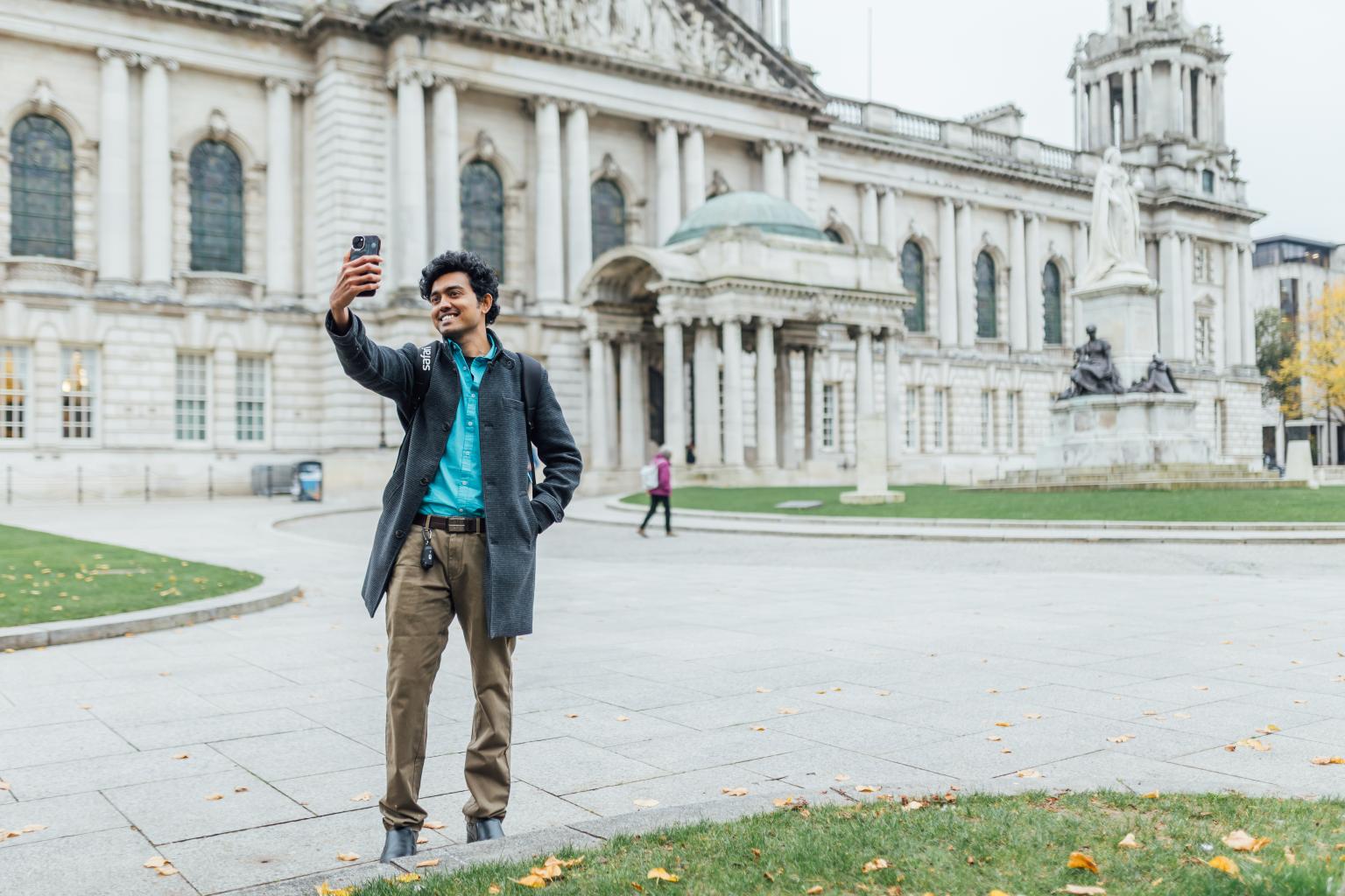 THE Student Gallery 11