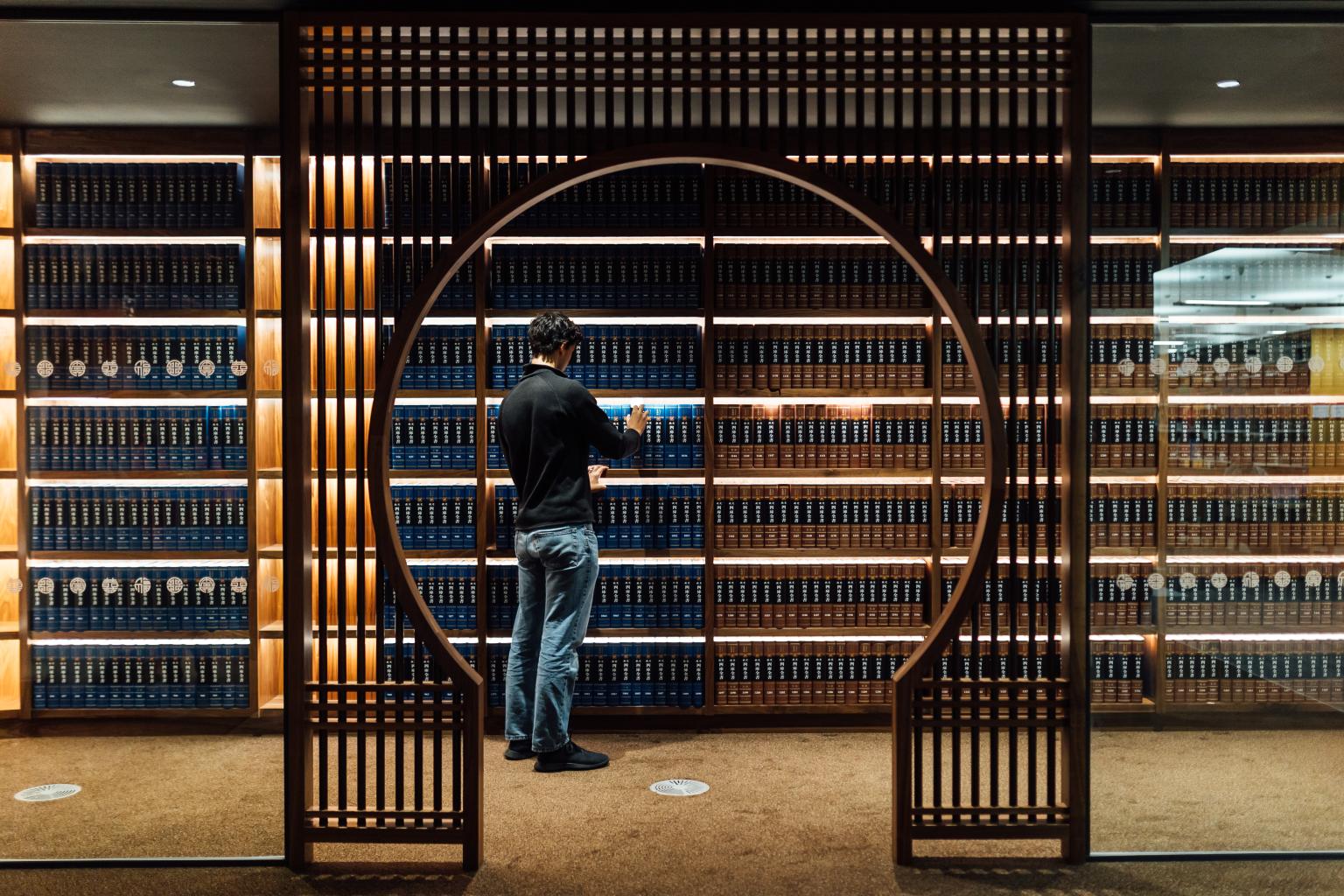 THE Student Gallery 2