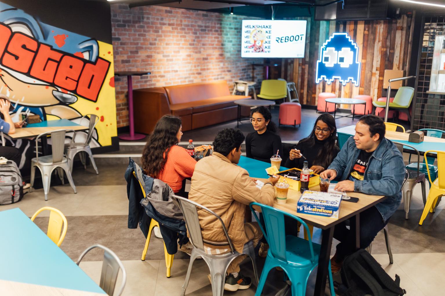 THE Student Gallery 9