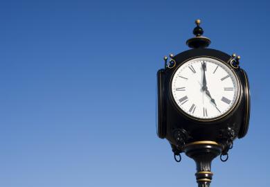5 o'clock clock