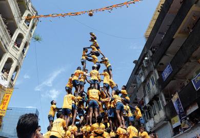 A human pyramid in Asia