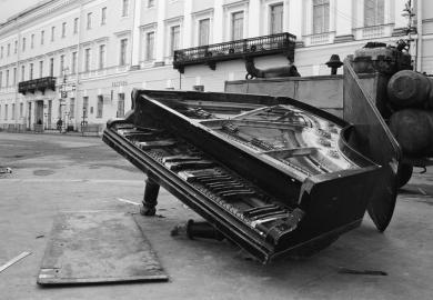 A broken piano in the street, symbolising cliosed music departments