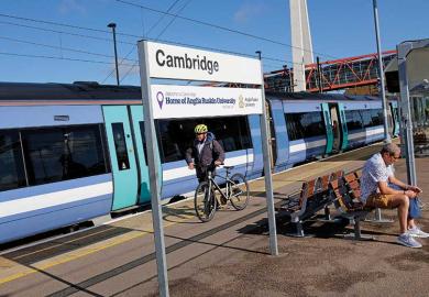 cambridge-rail-station-sign