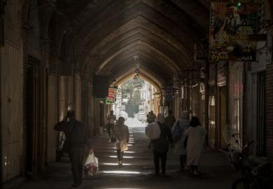 Iran street scene 