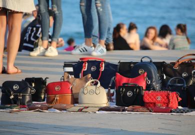 bags, mis-selling, fraud, fake