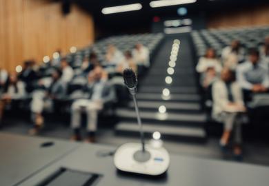 A microphone in a lecture theatre