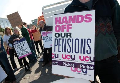 UCU pensions sign