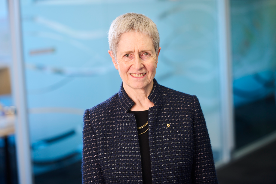 Lab research is ‘individual’, but running the show means teamwork