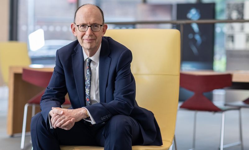 City v-c backs Sullivan Review on gender question in research