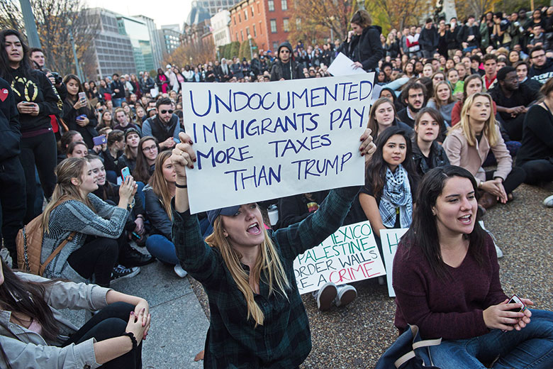 Anti-Trump tax protesters