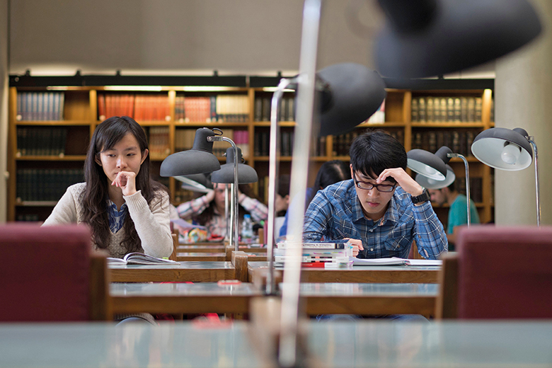 Chinese students in UK ‘more distressed’ than peers back