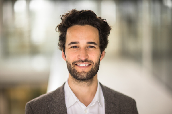 Daniel Susskind: UK should look to Google for R&D lessons - Vimarsana News