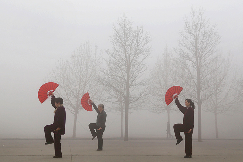 Fan dance