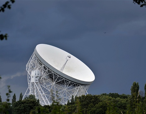 Burnham vows to save Jodrell Bank research following outcry