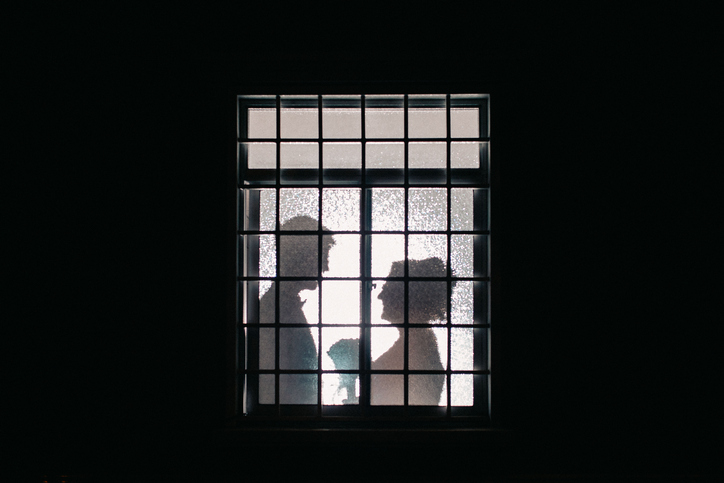 Staff-student relationships still permitted, despite guidance