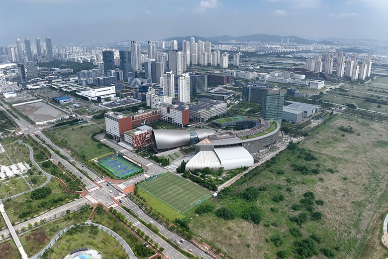 Scenery around Songdo and Incheon Global Campus (IGC)/Yeonsu-gu, Incheon, South Korea.