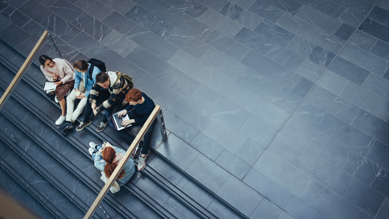 State school leavers 'rate universities higher' | Times Higher Education (THE) - Vimarsana News