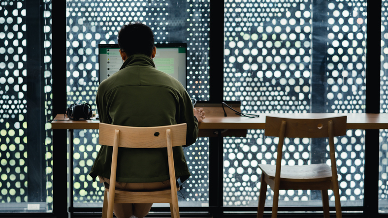 Online English tests lead to ‘struggles with courses’