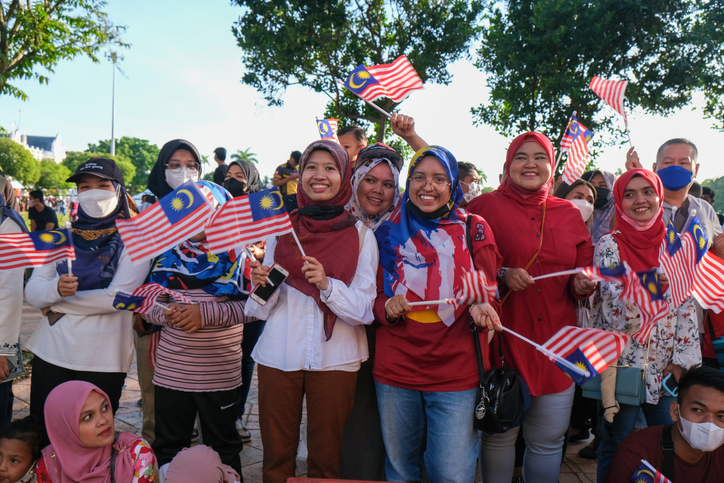 马来西亚推动改善毕业后工作权利