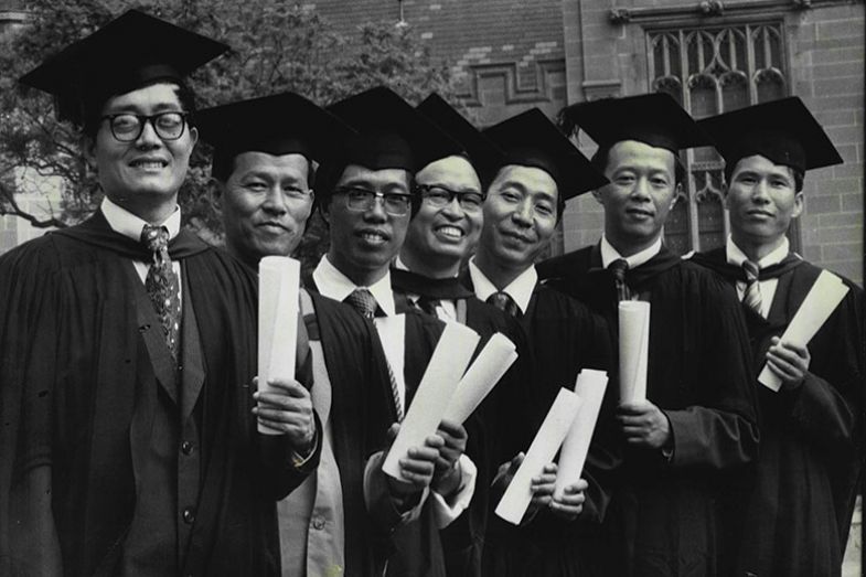 Cross-cultural ties the first students from the People’s Republic of China graduate at a special ceremony at the University of Sydney in 1981