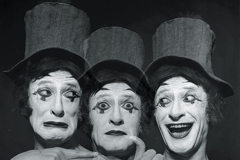 Three clowns 