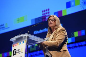  Professor Cara Aitchison 