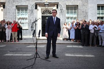 Britain's new Prime Minister Andy Burnham reacts as he gives his first speech in front of 10 Downing Street in central London on 20 July, 2026, after being asked by the king to form the next government. Britain's new Prime Minister Andy Burnham reacts as he gives his first speech in front of 10 Downing Street in central London on 20 July, 2026, after being asked by the king to form the next government.