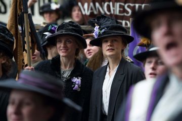 Anne-Marie Duff and Carey Mulligan in Suffragette Anne-Marie Duff and Carey Mulligan in Suffragette