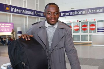 Anthony Kofi Annan at airport Anthony Kofi Annan at airport