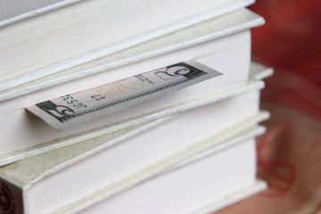 Dollar bookmark Dollar bookmark