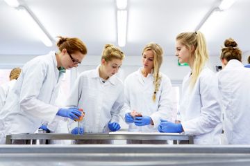 Female students in the lab