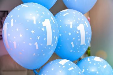Decorations for one year birthday with balloons