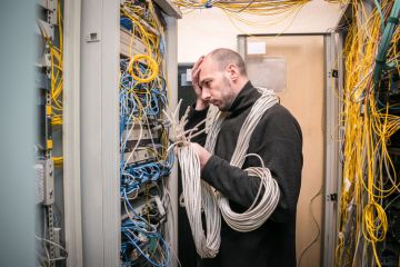 Some academics are too quick to complicate things for their students when it comes to educational technology platforms. A computer technician gets lost in wires and wishes he had kept things simple.