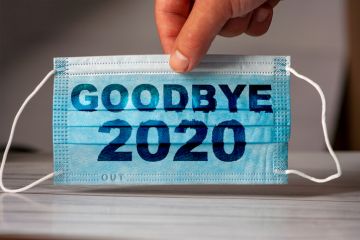 Goodbye 2020 coronavirus mask