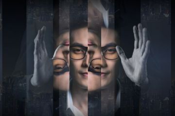 man in mirrors man in mirrors