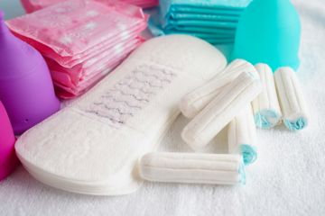 Sanitary hygiene set for woman 