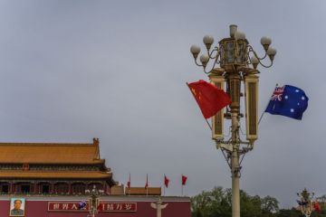 Flags of China and Australia